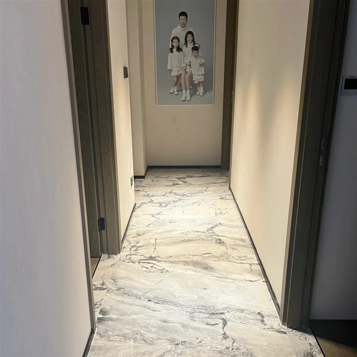 Calacatta Grey Quartz Stone