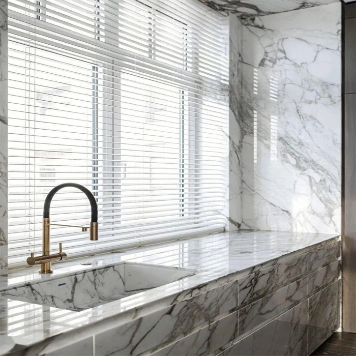 Calacatta gold