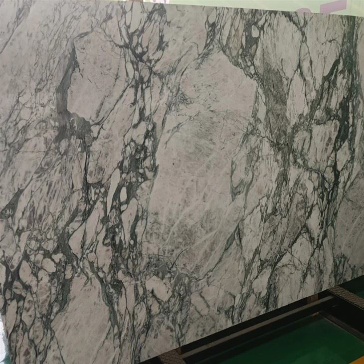Sagano Vibrant Green Marble